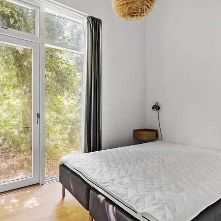 4 Bedroom Front In Hébergement de vacances *